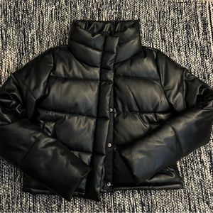NWOT FRANCESCA’ S PUFFER JACKET